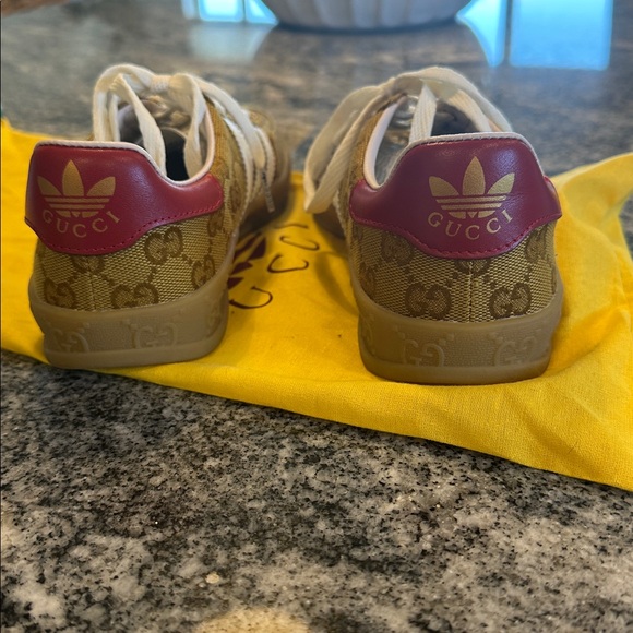 Gucci adidas gazelles - Picture 3 of 6